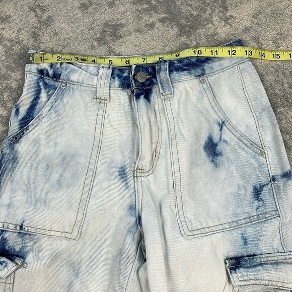 Simple Society Baggy High Rise Cargo Utility Jeans Bleach Wash Sz 3 26 - Picture 5 of 12